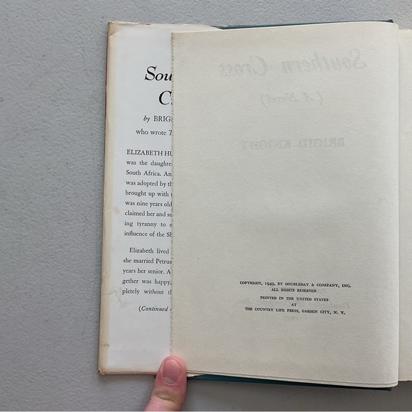 Southern Cross by Brigid Knight Vintage Hardcover Book - Picture 4 of 6